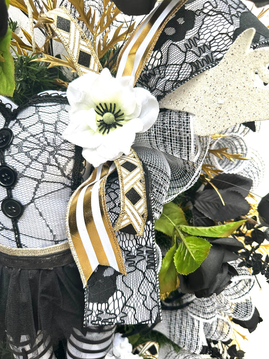 Halloween Wreath – Black & Gold Glam Decor with Ghosts, Spiders & Full Witch Torso