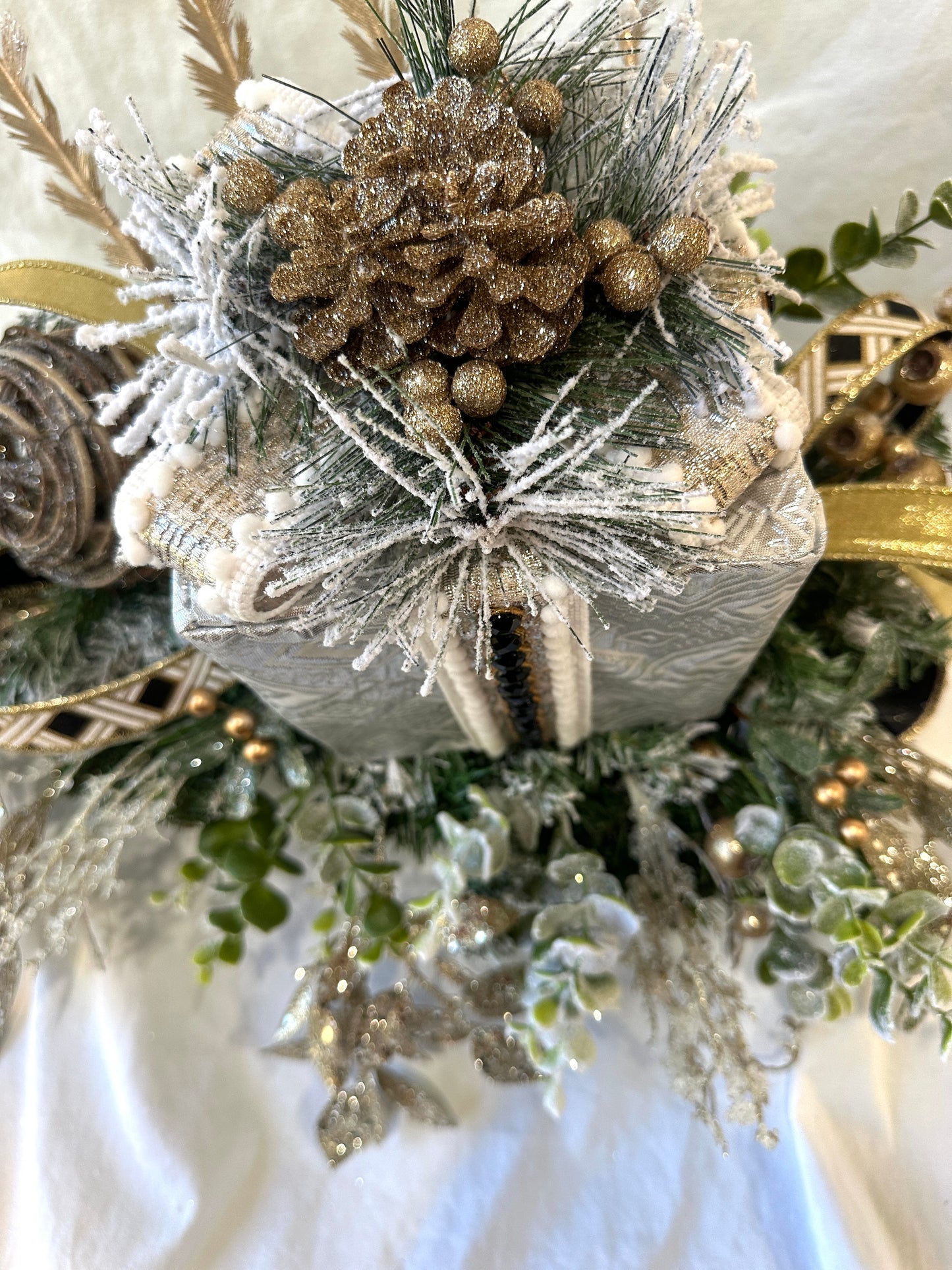 Elegant 3-Piece Christmas Mantle Set — Silver, Gold & Black Holiday Decor with White Deer | No Nails Required