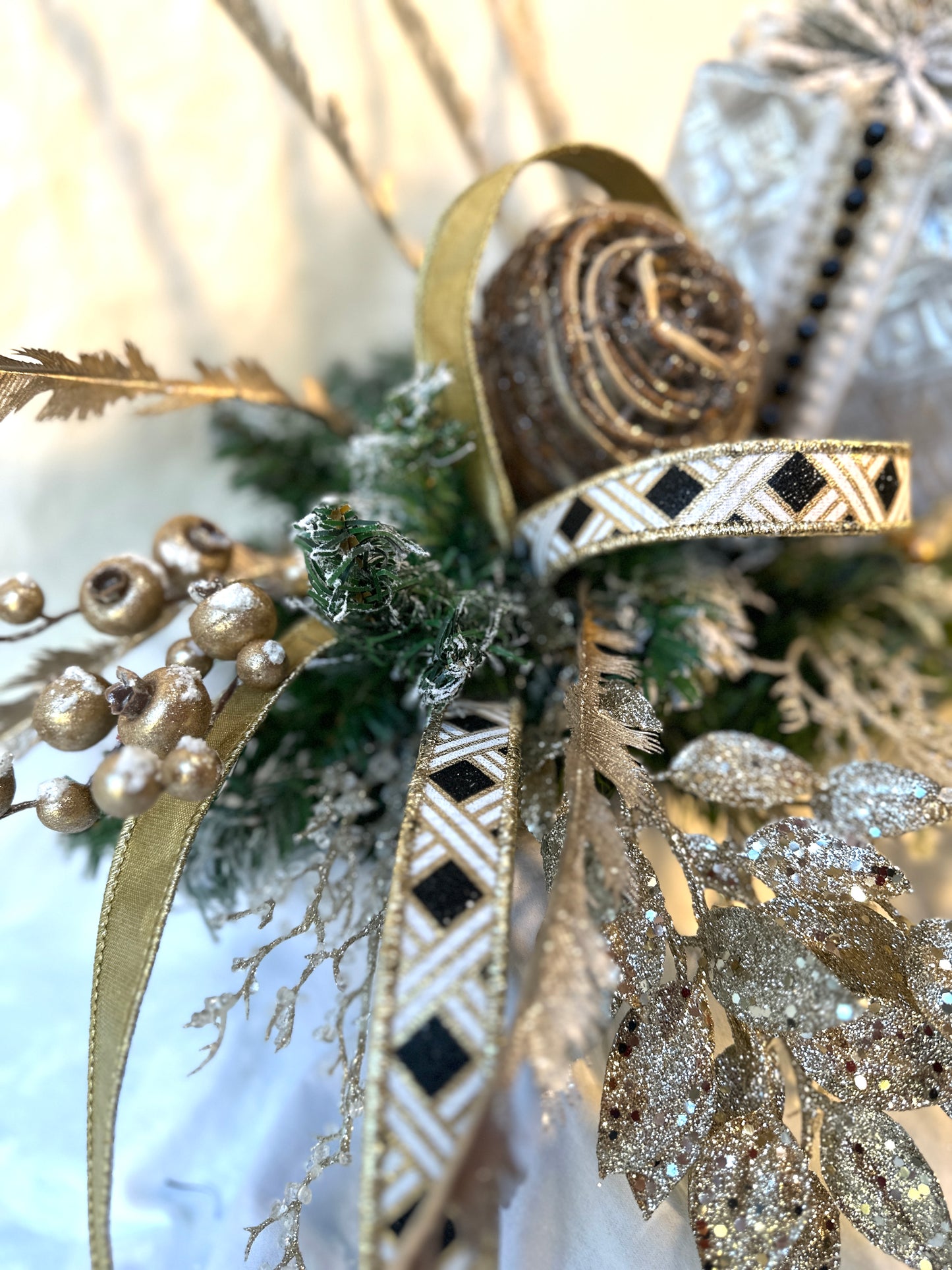 Elegant 3-Piece Christmas Mantle Set — Silver, Gold & Black Holiday Decor with White Deer | No Nails Required