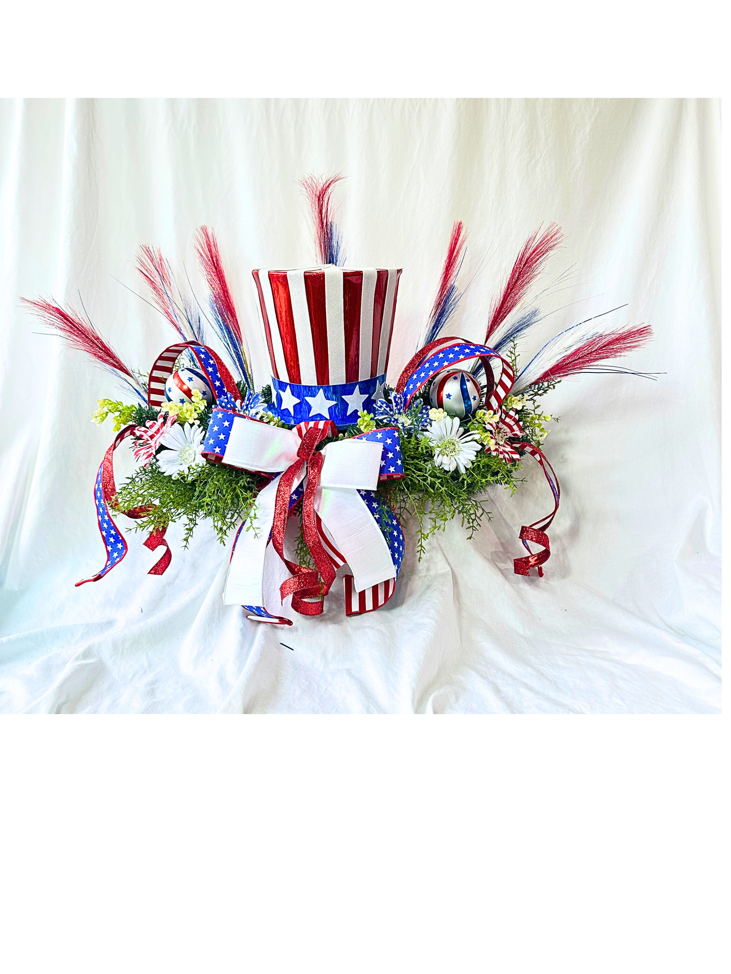 Patriotic Mantel Decor Set – 3-Piece Uncle Sam Hat & Drum