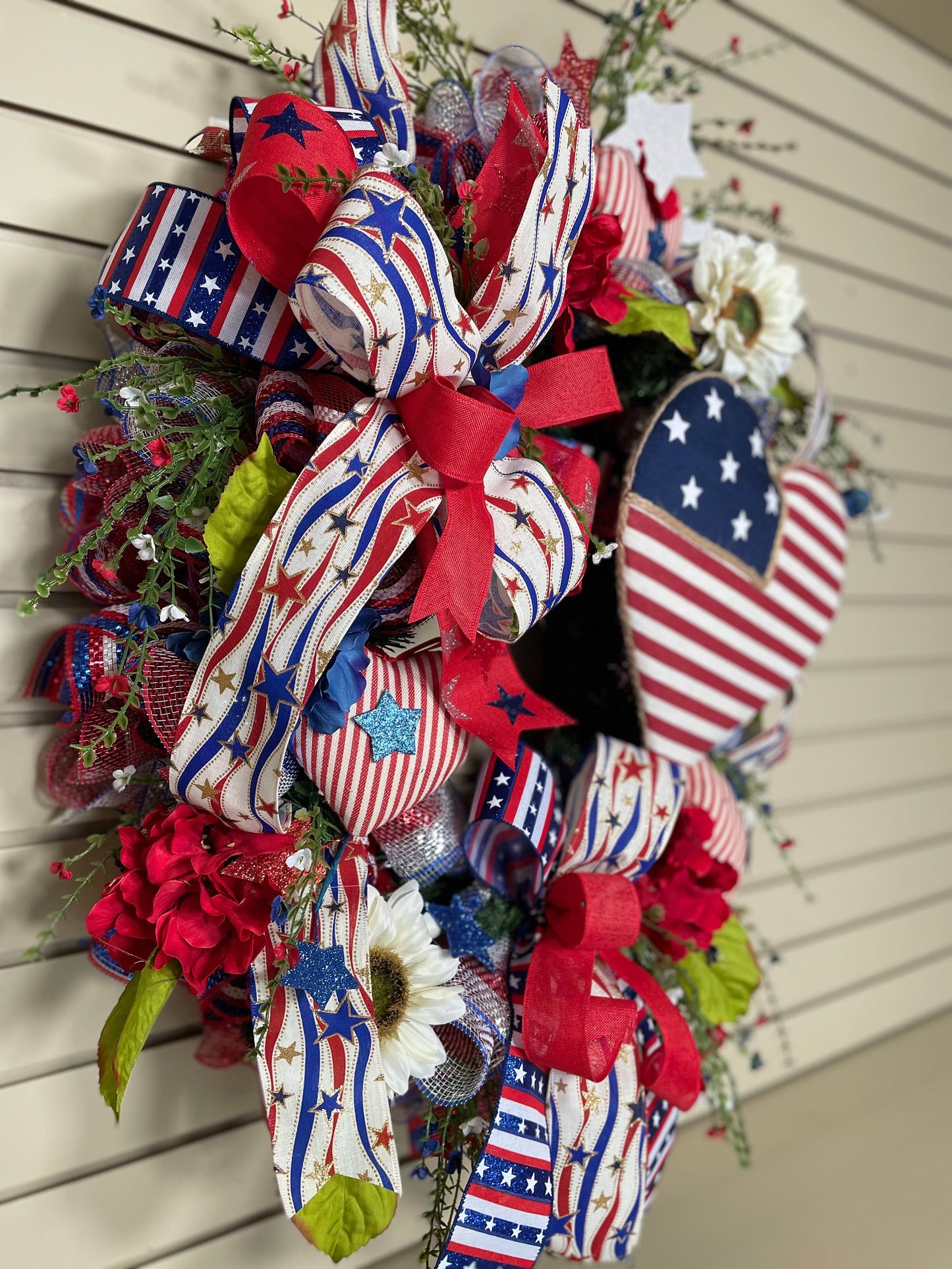Patriotic 4th of July wreath perfect for Independence Day, Memorial Day decorations or as a gift for a USA military family.