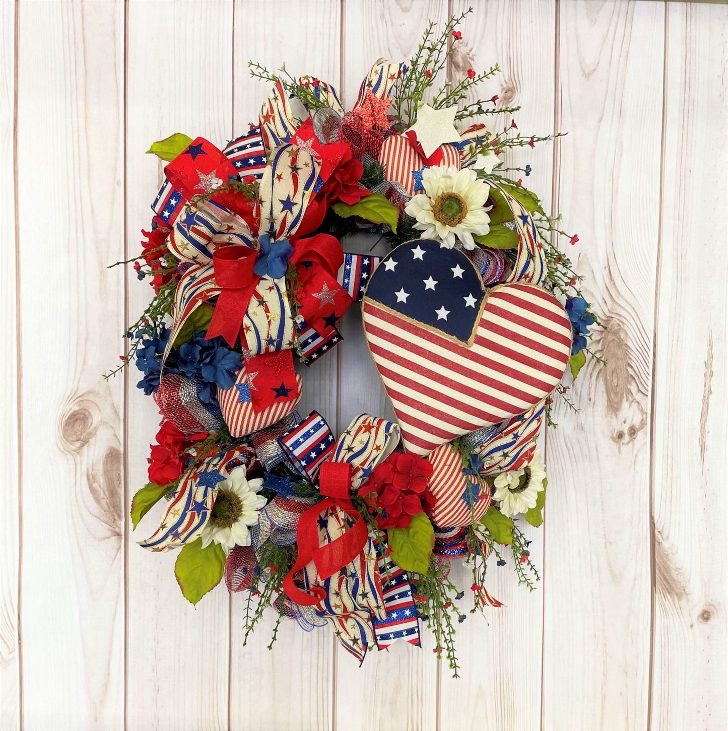 Patriotic 4th of July wreath perfect for Independence Day, Memorial Day decorations or as a gift for a USA military family.
