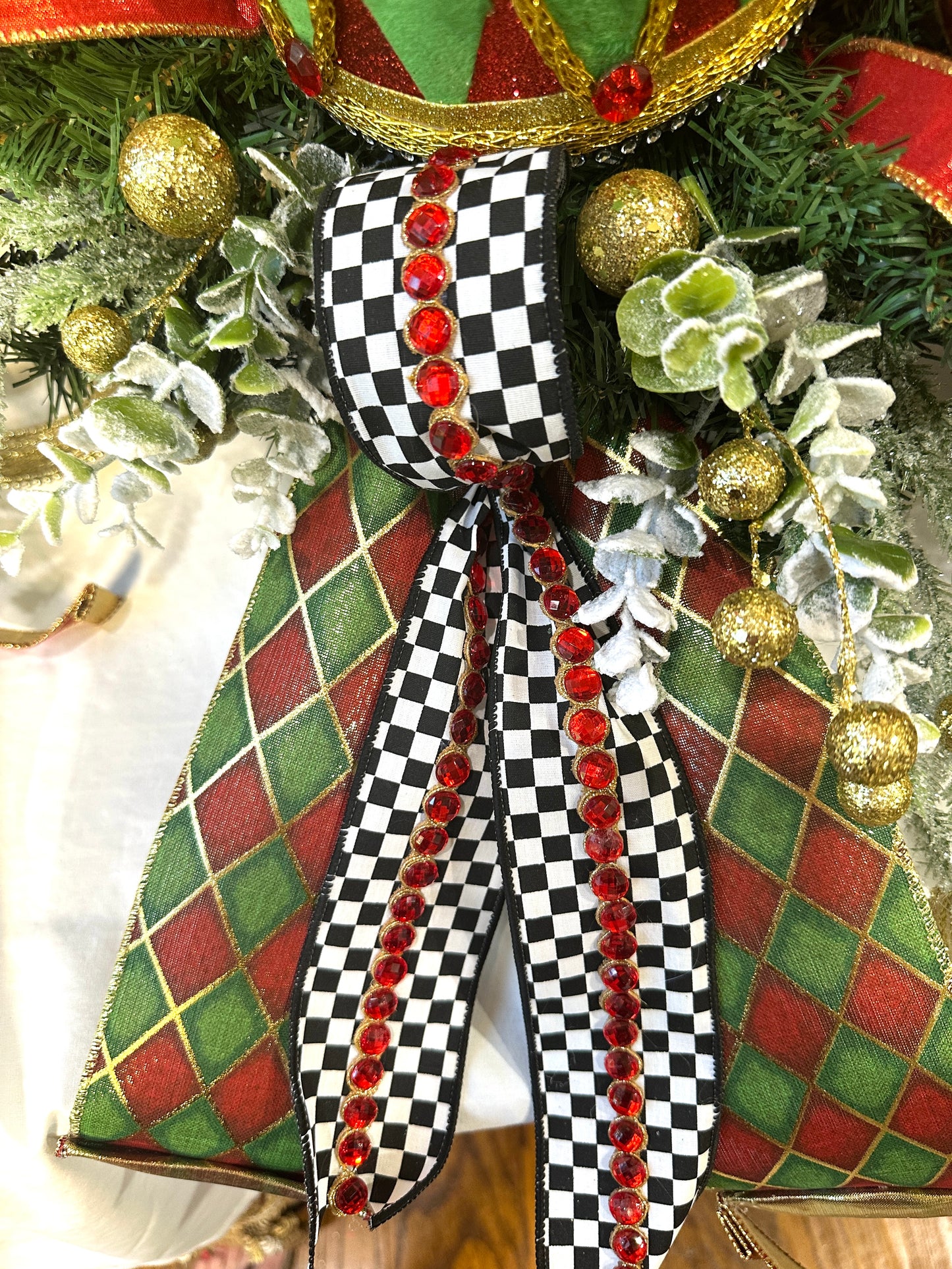 🎄 Christmas Nutcracker Mantle Decor Set – 3-Piece Ready-to-Style Holiday Garland with Drums & Top Hat