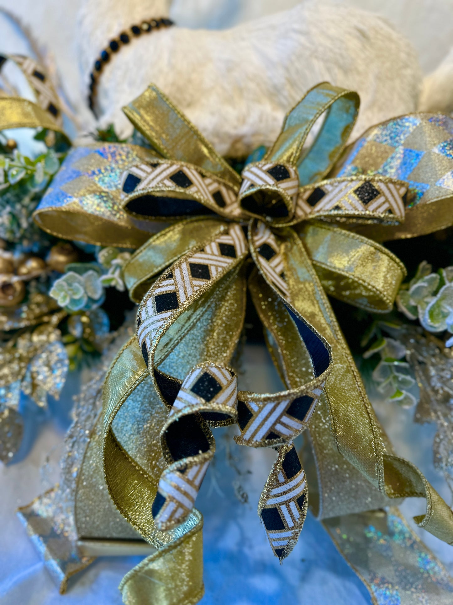 Elegant 3-Piece Christmas Mantle Set — Silver, Gold & Black Holiday Decor with White Deer | No Nails Required