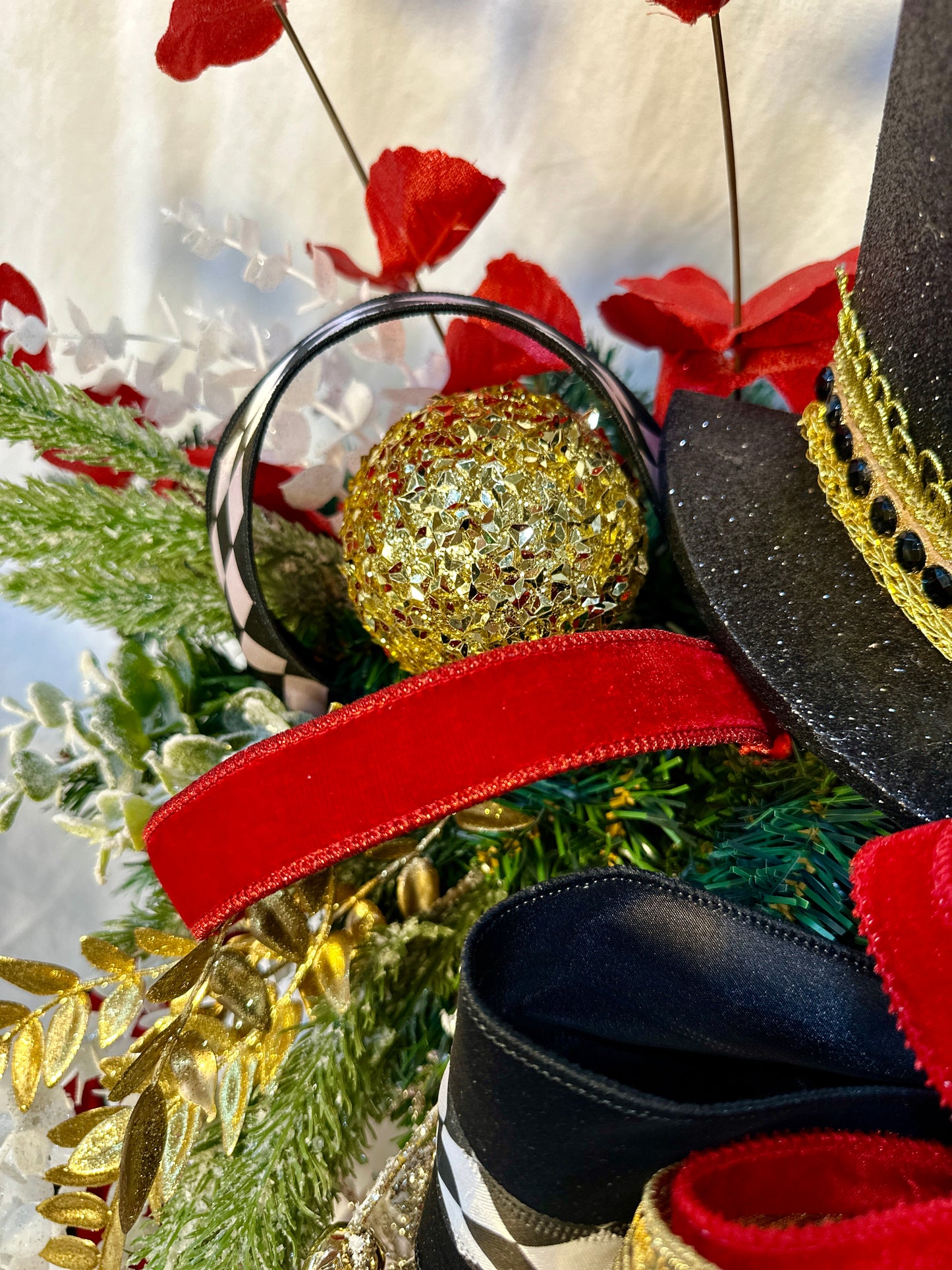 🎄 Nutcracker 3-Piece Mantel Decor Set | Red, Gold & Black | Luxury Christmas Mantel Arrangement