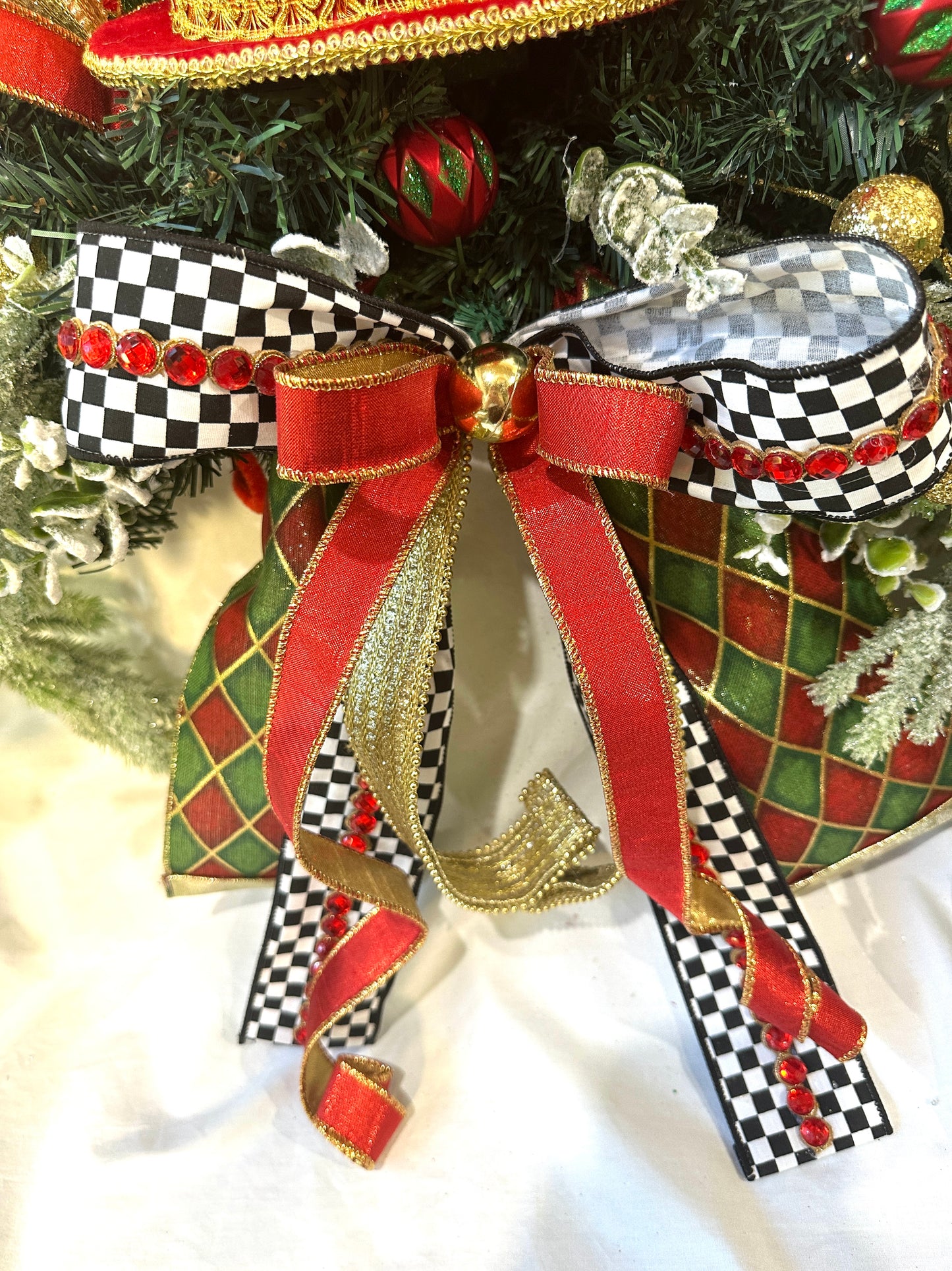 🎄 Christmas Nutcracker Mantle Decor Set – 3-Piece Ready-to-Style Holiday Garland with Drums & Top Hat