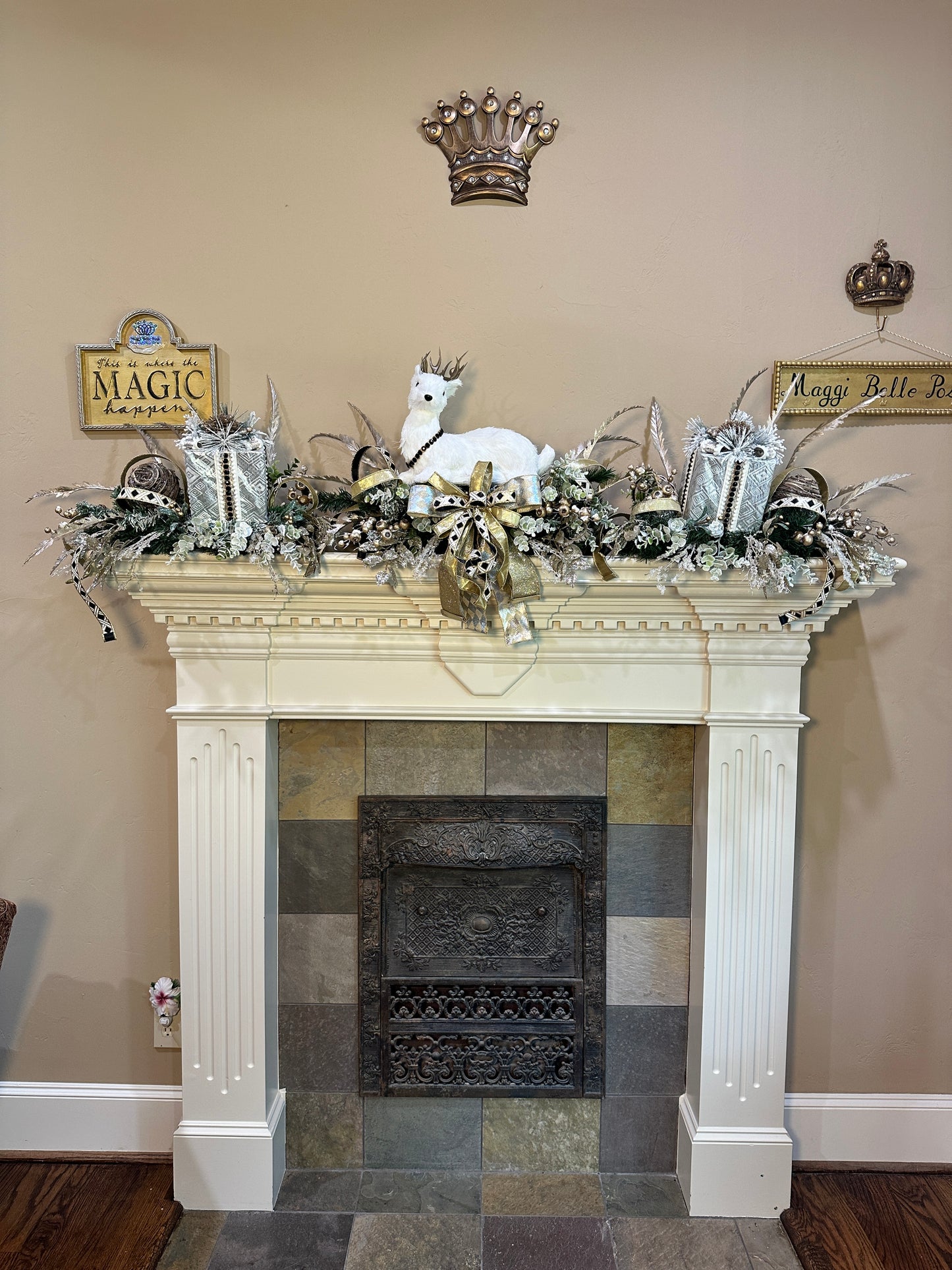 3-Piece Christmas Mantel Decor Set with White Deer